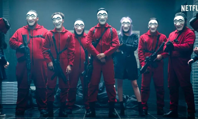 Hamarosan &eacute;rkezik A nagy p&eacute;nzrabl&aacute;s koreai verzi&oacute;ja Netflixre, &eacute;s el&eacute;g j&oacute;nak tűnik &ndash; VIDE&Oacute;