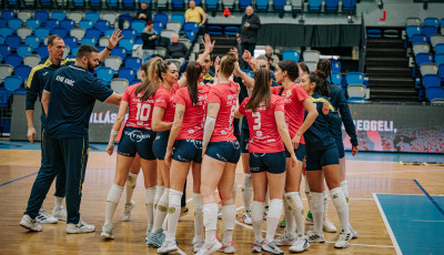 Csehorsz&aacute;gban is győzni tudott a KHG KNRC, ott vannak a l&aacute;nyok a legjobb 8 k&ouml;z&ouml;tt!