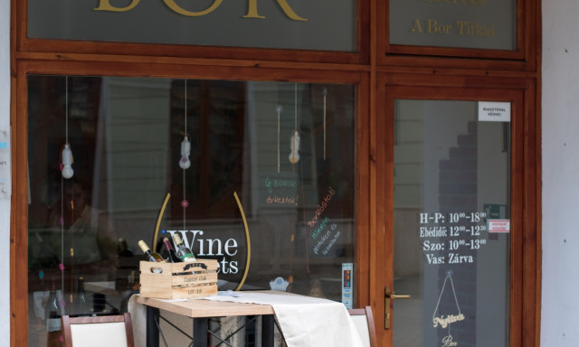 Egy laza borkóstolás a hétvégén? A különleges borokra szomjazókat várja a Wine Secrets!