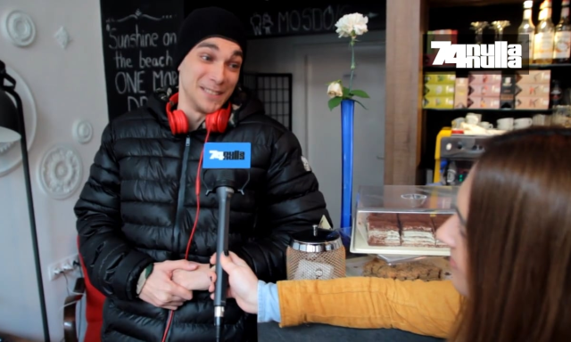 Nagy siker volt az Elevenes &quot;Fizess verssel a k&aacute;v&eacute;d&eacute;rt!&quot; akci&oacute;