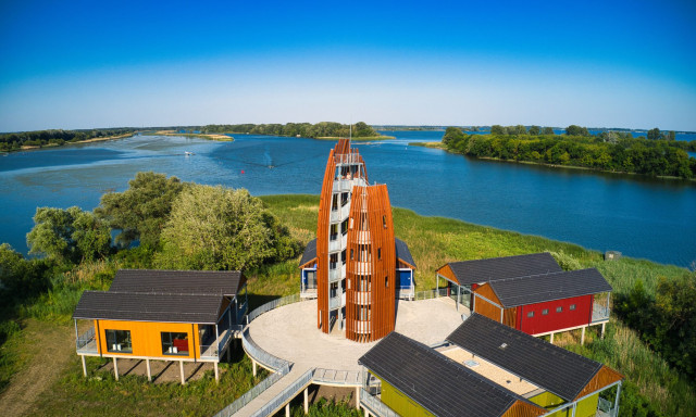 Keresik az orsz&aacute;g legszebb kil&aacute;t&oacute;j&aacute;t - A ti szavazatotokon m&uacute;lik ki lesz a befut&oacute;