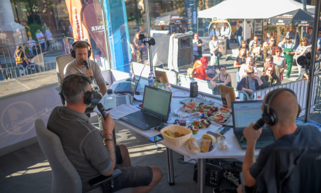 Kaposv&aacute;rr&oacute;l &eacute;bresztett&eacute;k az orsz&aacute;got Bal&aacute;zs&eacute;k - GAL&Eacute;RIA