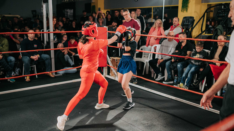 Csattogtak a pofonok h&eacute;tv&eacute;g&eacute;n az LTP-ben - GAL&Eacute;RIA