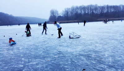 A j&eacute;g a Desed&aacute;n is el&eacute;rte a biztons&aacute;gos vastags&aacute;got, indulhat a koriz&aacute;s!