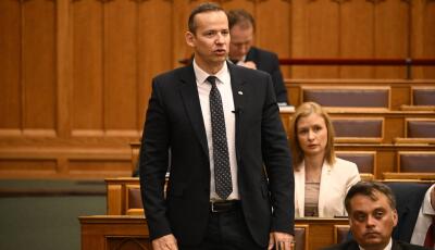 Toroczkai szerint &aacute;rthat a gazdas&aacute;gnak a vagyonad&oacute;