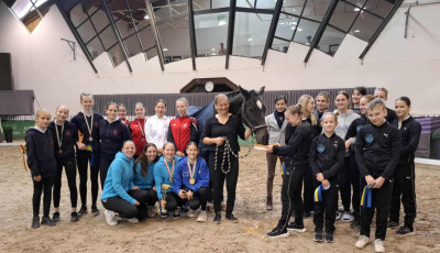 L&aacute;tv&aacute;nyos produkci&oacute;k &eacute;s l&oacute;b&uacute;cs&uacute;ztat&oacute; a Lovastorna Orsz&aacute;gos Bajnoks&aacute;gon