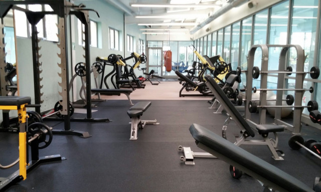 A sportnak is betett a j&aacute;rv&aacute;ny: a vend&eacute;gek csak 30-60 sz&aacute;zal&eacute;ka t&eacute;rt vissza a fitnesztermekbe