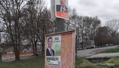Eddig kell m&eacute;g n&eacute;zegetn&uuml;nk a v&aacute;laszt&aacute;si plak&aacute;tokat a v&aacute;rosban