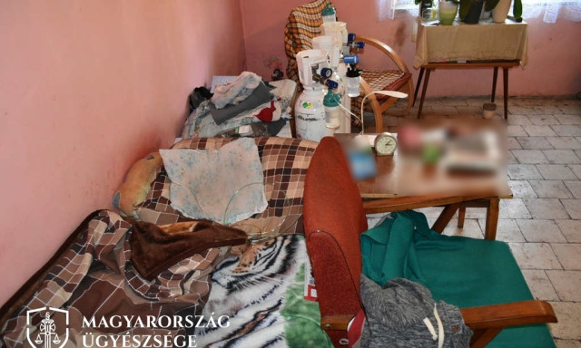 Oxig&eacute;npalackhoz k&ouml;t&ouml;tt idős nőt fosztott ki a somogyi f&eacute;rfi