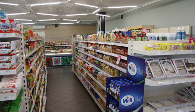 Az &aacute;rr&eacute;stop miatt rengeteg kisbolt k&eacute;nyszer&uuml;lt bez&aacute;r&aacute;sra - Mutatjuk, hogy mennyi az egyes megy&eacute;kben