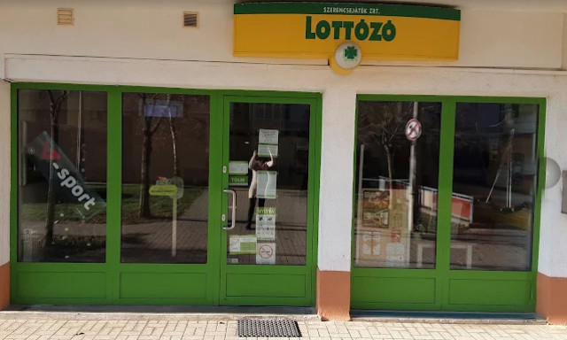 &bdquo;Ez hiba!&rdquo; &ndash; a kaposv&aacute;ri v&aacute;rosvezet&eacute;s is tiltakozik a Honv&eacute;d utcai lott&oacute;z&oacute; elk&ouml;lt&ouml;ztet&eacute;se ellen