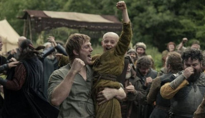 M&aacute;r a HBO-n A H&eacute;t Kir&aacute;lys&aacute;g lovagja &eacute;vadz&aacute;r&oacute; epiz&oacute;dja - VIDE&Oacute;