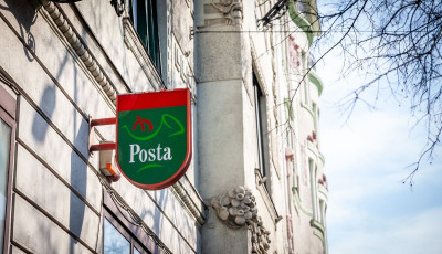 Figyelem! Ezek a kaposv&aacute;ri post&aacute;k csak d&eacute;li 12 &oacute;r&aacute;ig lesznek nyitva a hős&eacute;griad&oacute; alatt