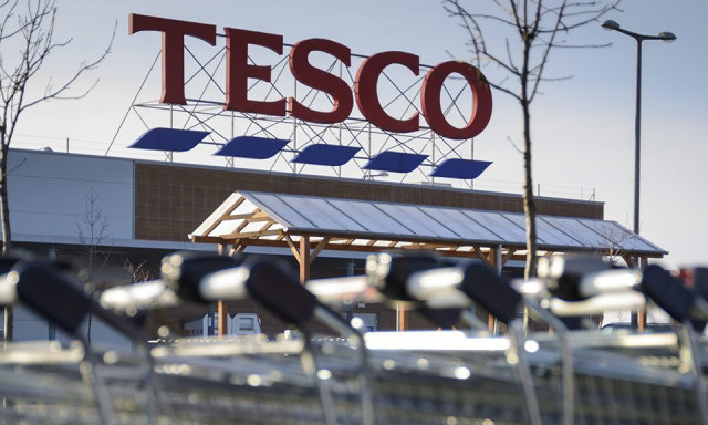 A Balatonon nyaral&oacute;k is rendelhetnek online a Tescob&oacute;l