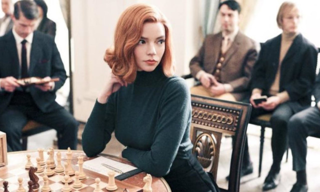 Ennyit sz&aacute;m&iacute;t egy mondat &ndash; Beperelt&eacute;k a Netflixet A vez&eacute;rcsel miatt