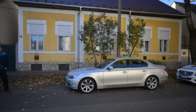 Megh&uacute;zta, majd elhajtott - Ha l&aacute;ttad ezt a kaposv&aacute;ri balesetet, &eacute;rtes&iacute;tsd a rendőrs&eacute;get!
