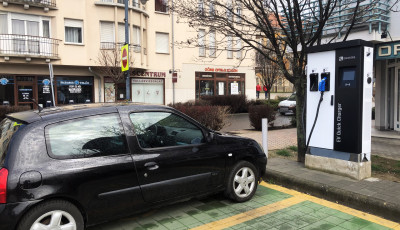 200 &uacute;j elektromos t&ouml;ltőpont &eacute;p&uuml;l Magyarorsz&aacute;gon 60 helysz&iacute;nen