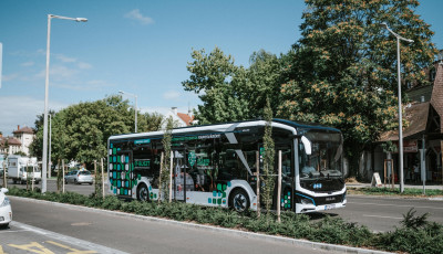 Meg&eacute;rkezett az elektromos busz Kaposv&aacute;rra, indul a pr&oacute;ba&uuml;zem - GAL&Eacute;RIA