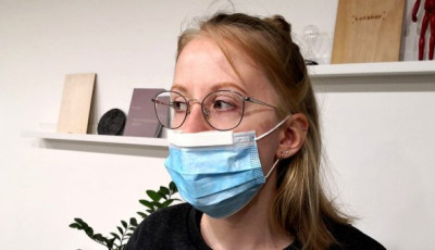 Zseni&aacute;lis &ouml;tlettel &aacute;llt elő a Kollabor - Maszkra helyezhető p&aacute;rav&eacute;dő szem&uuml;vegeseknek