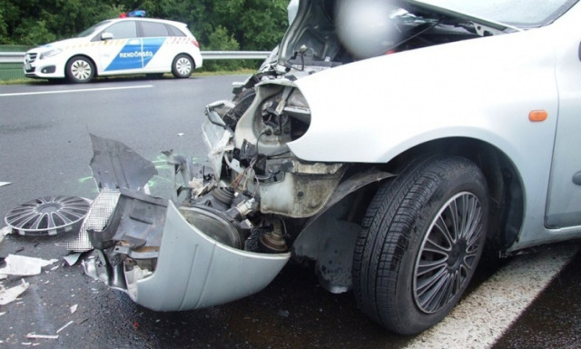 Rengeteg aut&oacute;baleset t&ouml;rt&eacute;nt szeptember első het&eacute;ben Kaposv&aacute;ron - Mi lehet az oka?