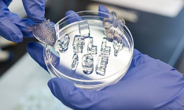 Zsel&eacute;j&eacute;g - A j&eacute;g, ami nem olvad el