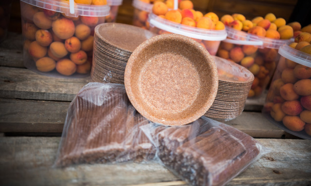 A Mar&aacute;zplast is sz&iacute;v&eacute;n viseli a k&ouml;rnyezettudatoss&aacute;got - Ehető t&aacute;ny&eacute;rokat k&oacute;stoltunk n&aacute;luk - VIDE&Oacute;