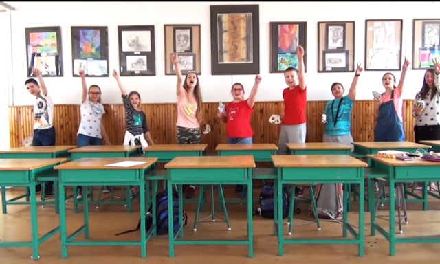 Szellemes kis videóval népszerűsítik sulijukat a Kinizsisek