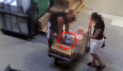 Kaposv&aacute;ri v&aacute;s&aacute;rl&aacute;si szok&aacute;sok - J&aacute;r&oacute;lapok k&ouml;z&eacute; rejtett l&aacute;mp&aacute;kkal pr&oacute;b&aacute;ltak kislisszolni a bark&aacute;cs&aacute;ruh&aacute;zb&oacute;l - VIDE&Oacute;