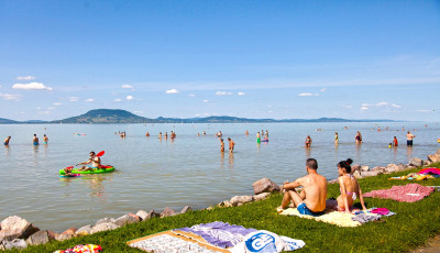 Hello ny&aacute;r! V&eacute;detts&eacute;gi igazolv&aacute;ny n&eacute;lk&uuml;l is mehet&uuml;nk a Balatonra