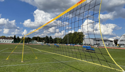 Minden k&eacute;szen &aacute;ll az I. Parkr&ouml;plabda Fesztiv&aacute;lra az Atl&eacute;tika p&aacute;ly&aacute;n