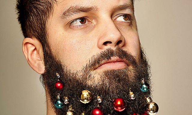J&oacute;l siker&uuml;lt a No Shave November?  Legyen a szak&aacute;llad id&eacute;n a kar&aacute;csonyfa!