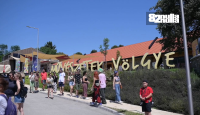 Koncertek, programok, p&aacute;ratlan v&ouml;lgyhangulat -  Jav&aacute;ban zajlik a Műv&eacute;szetek V&ouml;lgye - VIDE&Oacute;