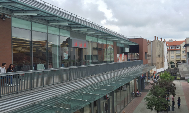 Ism&eacute;t ingyeness&eacute; tett&eacute;k a parkol&aacute;st a Corsoban