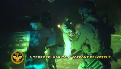 Nemzetk&ouml;zi bűnszervezet droglaborj&aacute;t sz&aacute;moltak fel Kaposv&aacute;ron - VIDE&Oacute;N az akci&oacute;