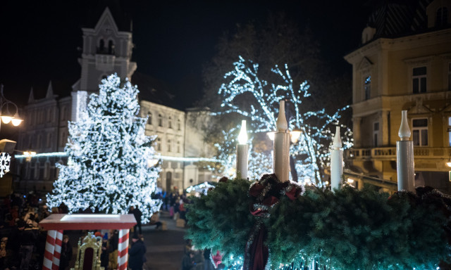 Sikeres volt az első f&eacute;nypr&oacute;ba a Kossuth t&eacute;ren
