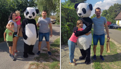 Kaposhomokon egy panda is seg&iacute;tett az iskolakezd&eacute;sben az apr&oacute;s&aacute;goknak