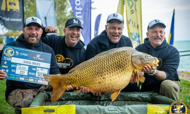 Vas&aacute;rnap kezdődik a vil&aacute;g legnagyobb pontyfog&oacute; versenye a Balatonon