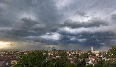 Hidegfront t&ouml;ri meg a tavaszt: zivatarok &eacute;s viharos sz&eacute;l &eacute;rkezik t&ouml;bb v&aacute;rmegy&eacute;be