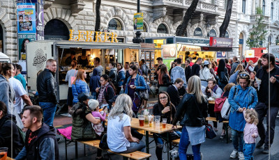 Kaposv&aacute;rra &eacute;rkezik ny&aacute;ron az orsz&aacute;g legnagyobb street food konvoja