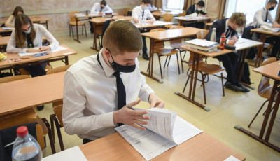 Meg&uacute;jultak az &eacute;retts&eacute;gi vizsgak&ouml;vetelm&eacute;nyek
