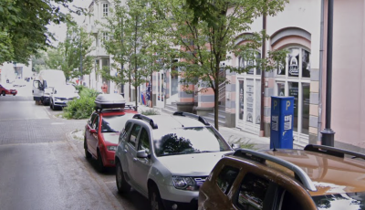 Ad&oacute;t nem, a parkol&aacute;st az&eacute;rt csak megemelte a k&ouml;zgyűl&eacute;s