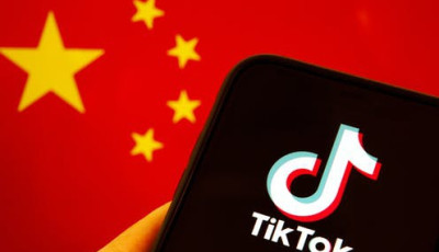 &Uacute;jabb szigor&iacute;t&aacute;sok - Ezent&uacute;l maximum 40 percet TikTokozhatnak K&iacute;n&aacute;ban a 14 &eacute;v alattiak