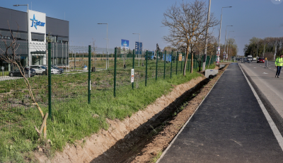 Elk&eacute;sz&uuml;lt a j&aacute;rda a J-Starn&aacute;l