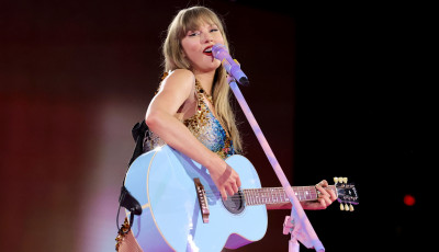 &Uacute;j Taylor Swift dokumentumsorozat &eacute;s koncertfilm &eacute;rkezik a Disney+-ra