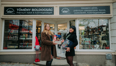 Kar&aacute;csonyi aj&aacute;nd&eacute;k, ami garant&aacute;lt siker &ndash; V&aacute;logatott pr&eacute;mium italok &eacute;s &eacute;dess&eacute;gek a T&ouml;m&eacute;ny Boldogs&aacute;gn&aacute;l! - VIDE&Oacute;