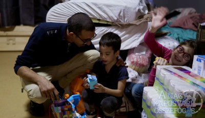 Egy&uuml;tt siker&uuml;lt bearanyozni Hummel&eacute;k kar&aacute;csony&aacute;t - VIDE&Oacute;