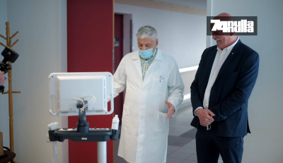 T&ouml;bb mint 5 milli&oacute;s ultrahang k&eacute;sz&uuml;l&eacute;ket adom&aacute;nyozott a Rotary Club a kaposv&aacute;ri k&oacute;rh&aacute;znak - VIDE&Oacute;