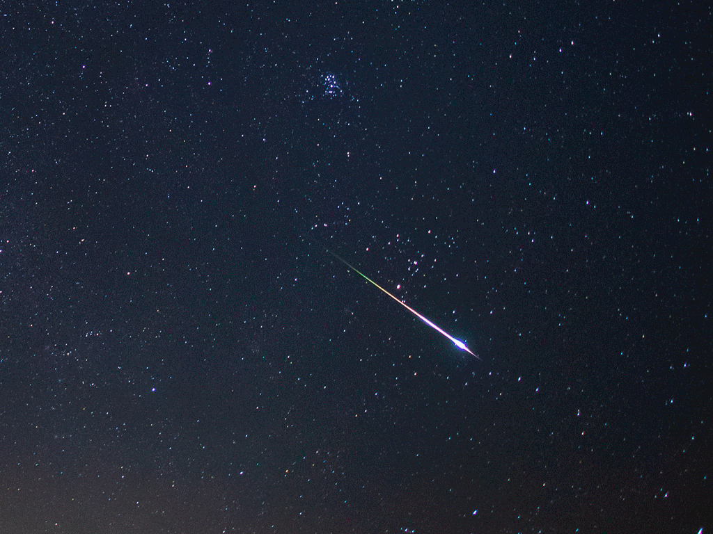 &Iacute;gy z&aacute;poroztak a Perseid&aacute;k a h&eacute;tv&eacute;g&eacute;n