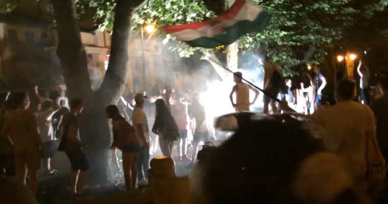 Kivet&iacute;tők, ingyen s&ouml;r&ouml;k, tippj&aacute;t&eacute;kok - &Iacute;gy k&eacute;sz&uuml;lnek a kaposv&aacute;ri egys&eacute;gek az EB-re