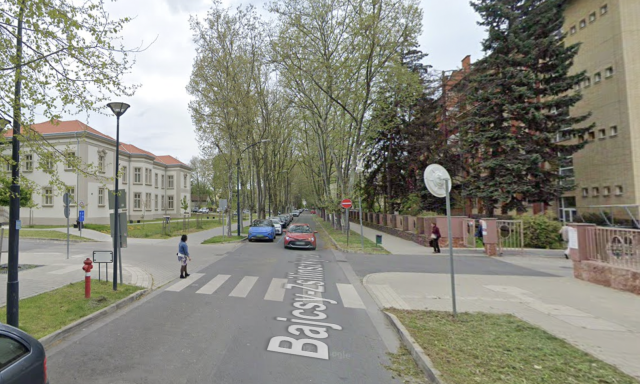 Szerd&aacute;n mellőzni kell a parkol&aacute;st a Bajcsy-Zsilinszky utc&aacute;ban